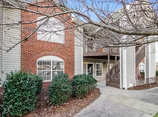 2630 Ingleside Dr APT 1C, High Pt, NC 27265