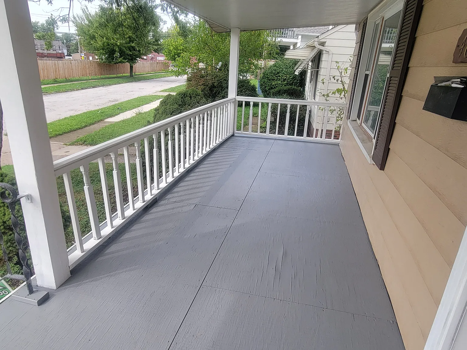 3 bed, 1093 sqft, $1,700 — Photo 3