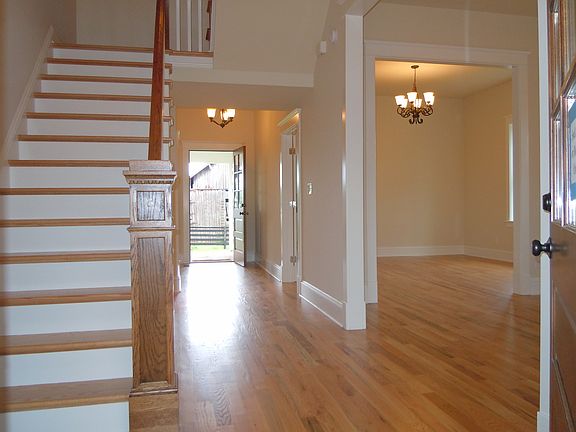 Inviting and Open Floorplan