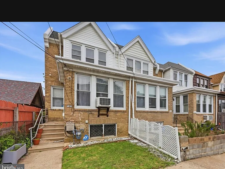 7819 Windrim Ave — Photo 1