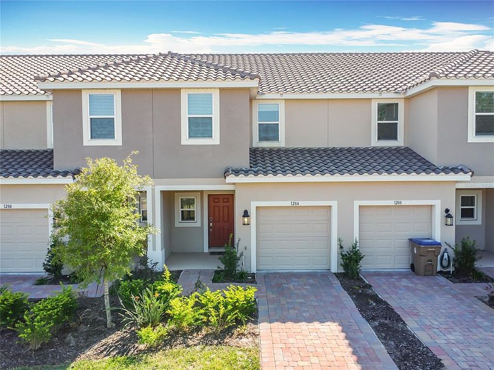 1st image of 1284 LAGO VISTA COURT