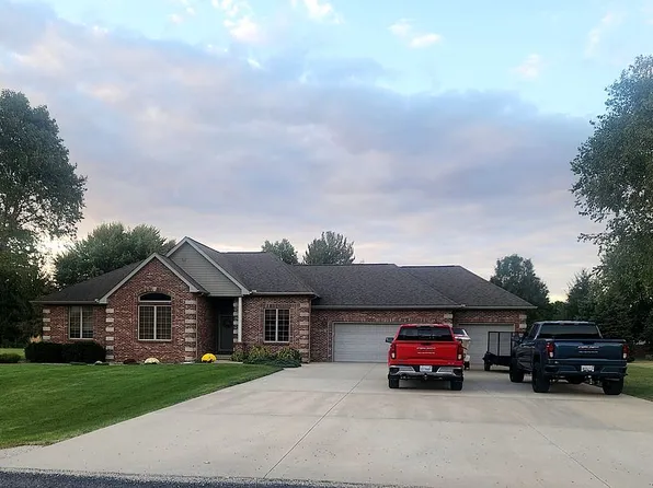 28106 Knief Rd, Rock Falls, IL 61071