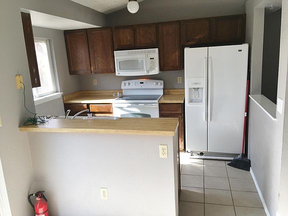 5th image of 3125 Sharps St