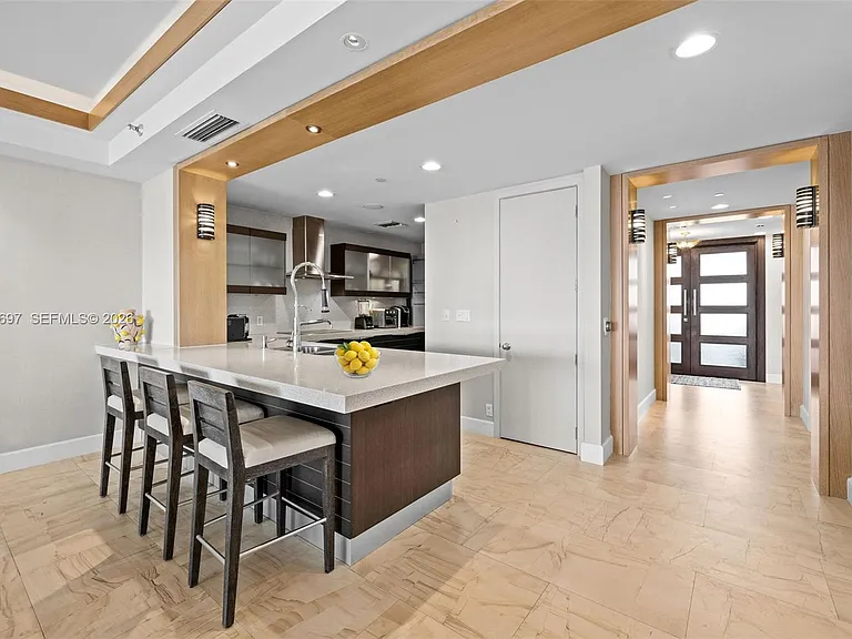 5245 Fisher Island Dr #5245 — Photo 10