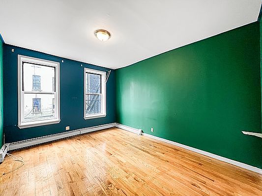 2nd image of 1730 Amsterdam Ave APT 2A