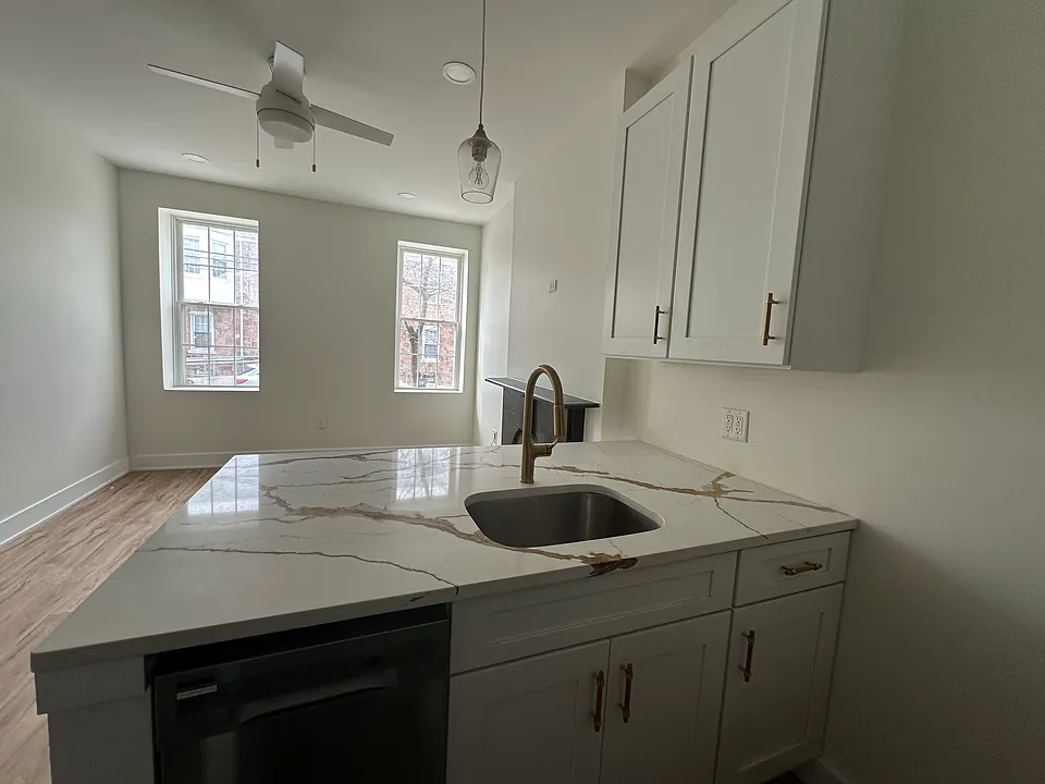 Kitchen/Living Room