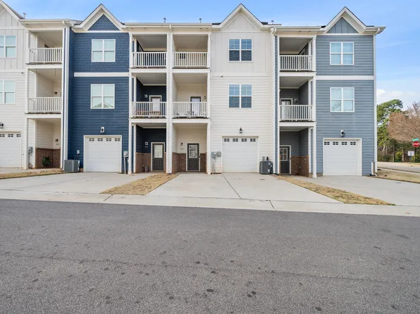 805 S Franklin St, Wake Forest, NC 27587