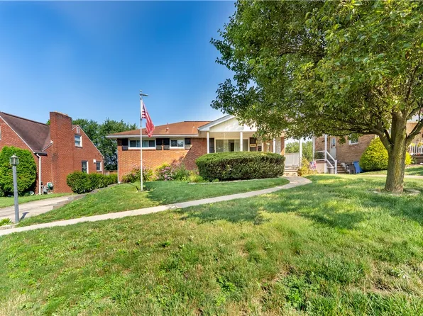 1926 Worcester Dr, Pittsburgh, PA 15243