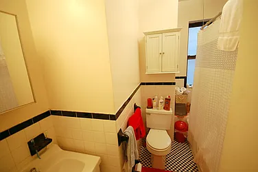 Rented by City Connections Realty