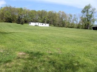 517 Casteel Rd, Terra Alta, WV 26764