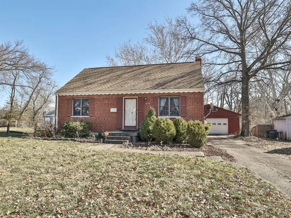 1138 Madeleine Cir, Cincinnati, OH 45231