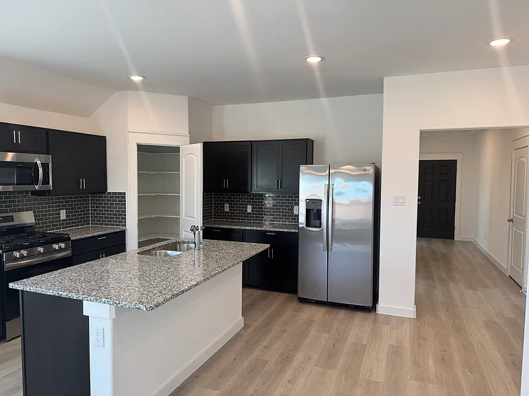 1614 Red Acre Trl — Photo 11