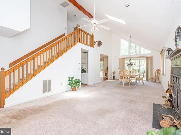 50 Ocean Pkwy, Ocean Pines, MD 21811