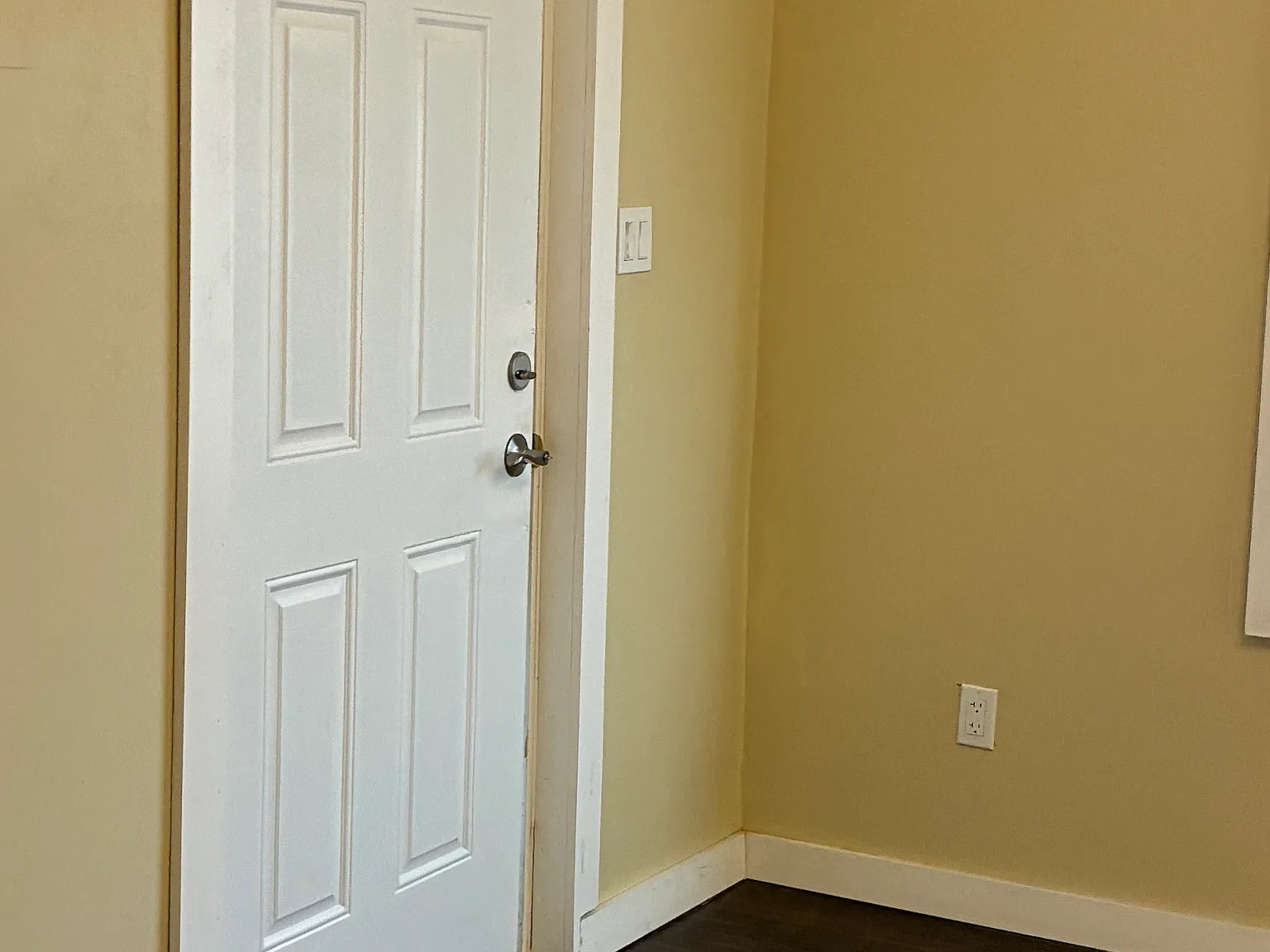 2 bed, 2000 sqft, $1,550 — Photo 4