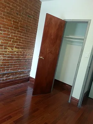 Rented by Allen Harris, LREB | media 12