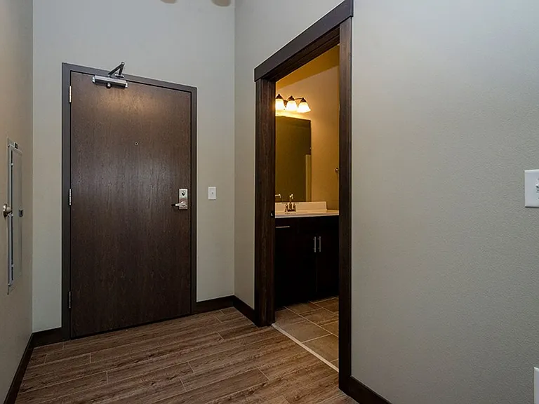Depot Building C Luxury Rentals — Photo 21
