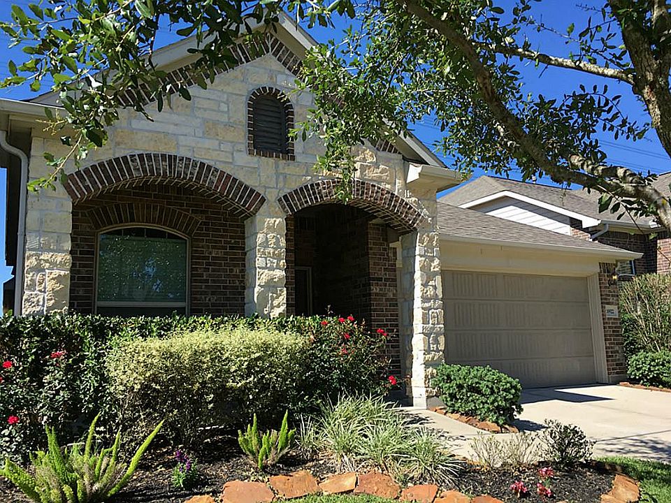 1st image of 26922 Harwood Heights Dr
