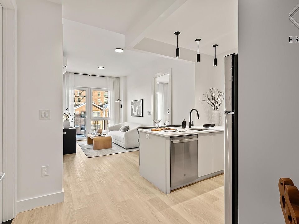 1st image of 354 E 28th St #3M