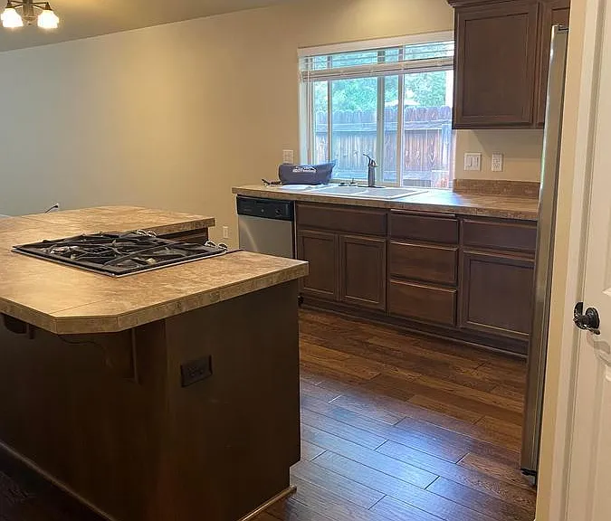 3231 NE Spring Creek Pl — Photo 7