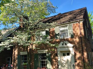 3310 Dorchester Rd, Shaker Heights, OH 44120