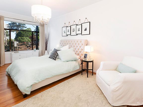 3rd image of 2460 Larkin St APT 10