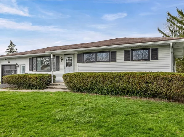 561 Gillett Rd, Spencerport, NY 14559