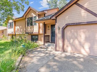 637 116th Ln NE, Blaine, MN 55434