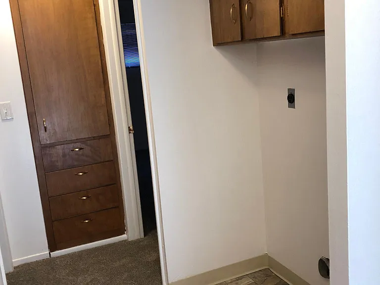 Washer and dryer hookups