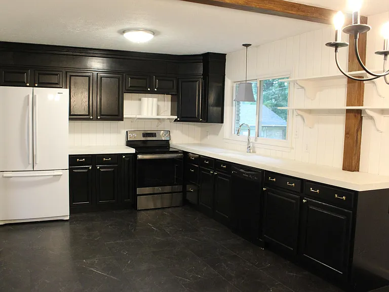 131 Hill N Dale Rd — Photo 8