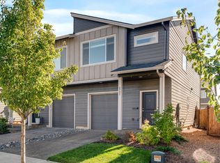 2721 S Magnolia Dr, Cornelius, OR 97113