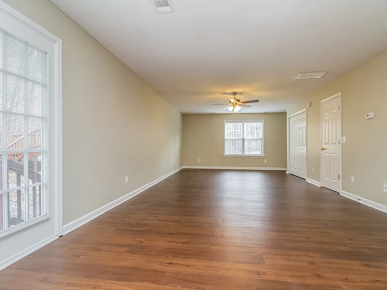 4465 Winton Dr — Photo 7