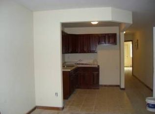 5752 Granger St, Corona, NY 11368