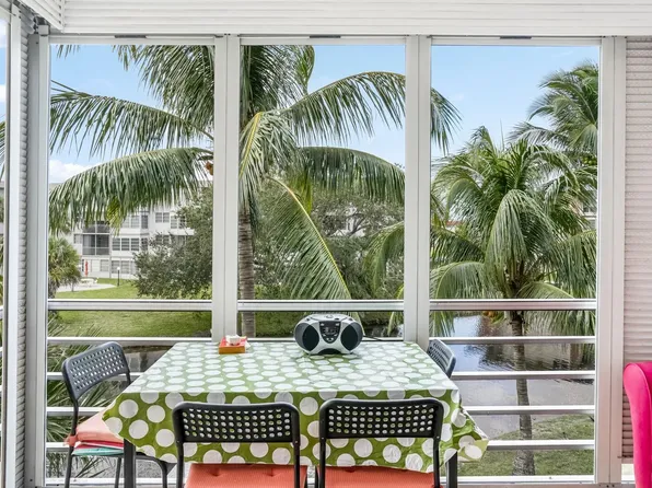 2951 NW 46th Avenue #301, Lauderdale Lakes, FL 33313