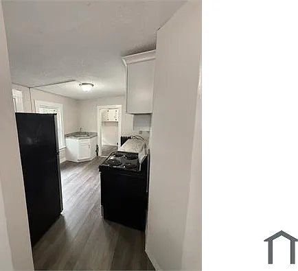 4 bed, 1500 sqft, $2,500 — Photo 4