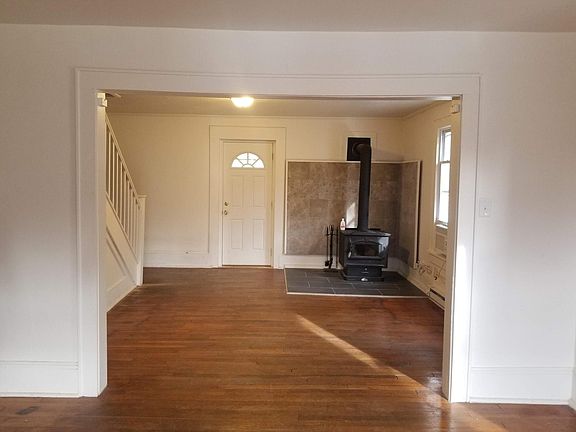 2nd image of 603 S Washington Ave