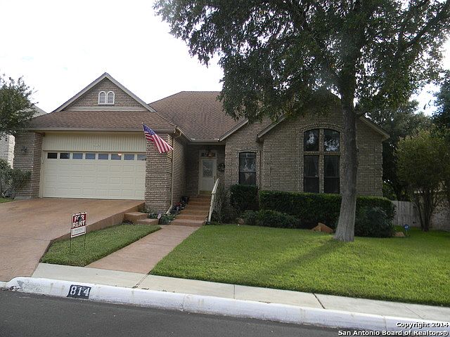 1st image of 814 Amberstone Dr