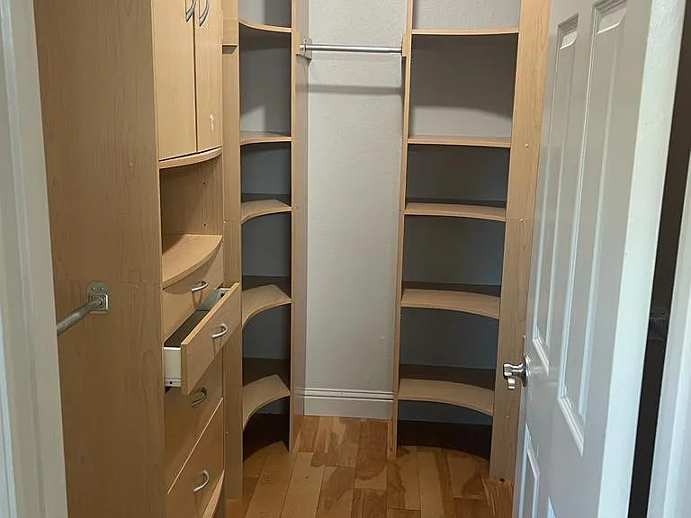 Modular Closet in Master Bedroom