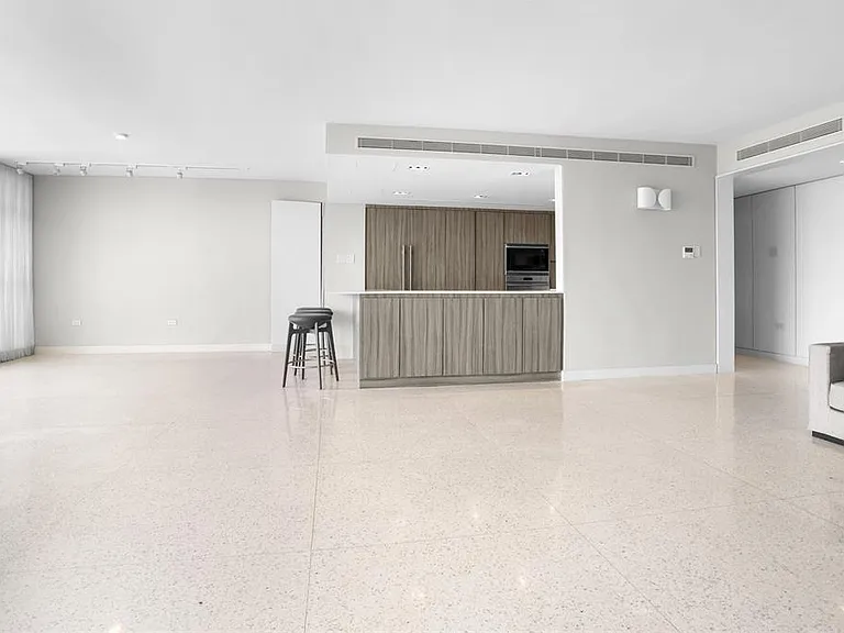 860 Ashford Ave #5C-1 — Photo 8