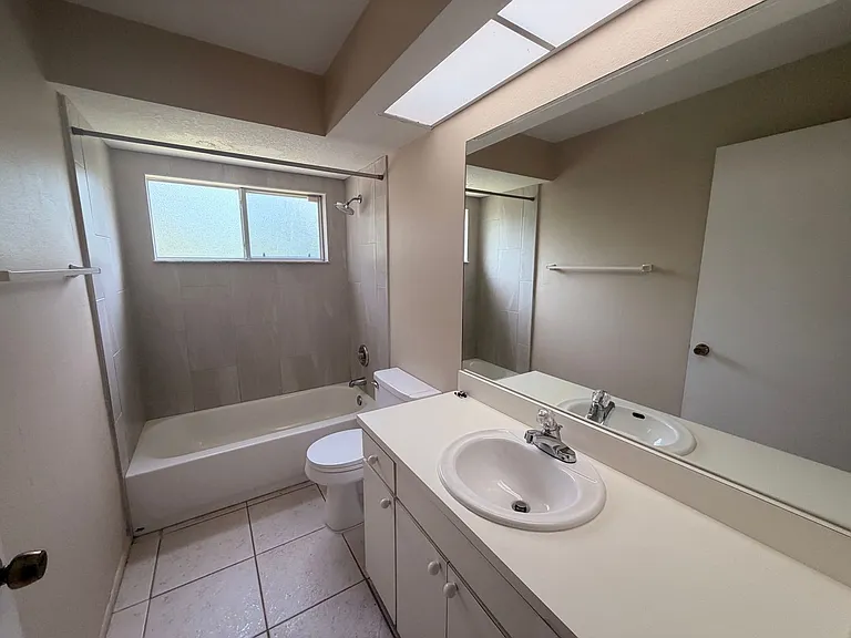 4008 Palau Dr — Photo 13