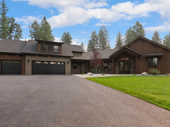 1557 Whitefish Village Dr, Whitefish, MT 59937