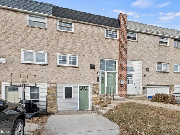 3622 Essex Ln, Philadelphia, PA 19114