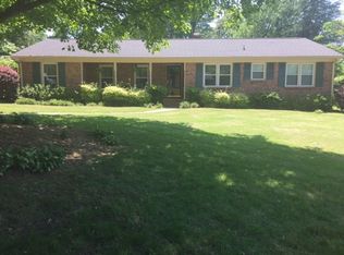 215 Mountain View Ln, Clemson, SC 29631
