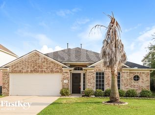 5914 Rosemary Cir, Baytown, TX 77521