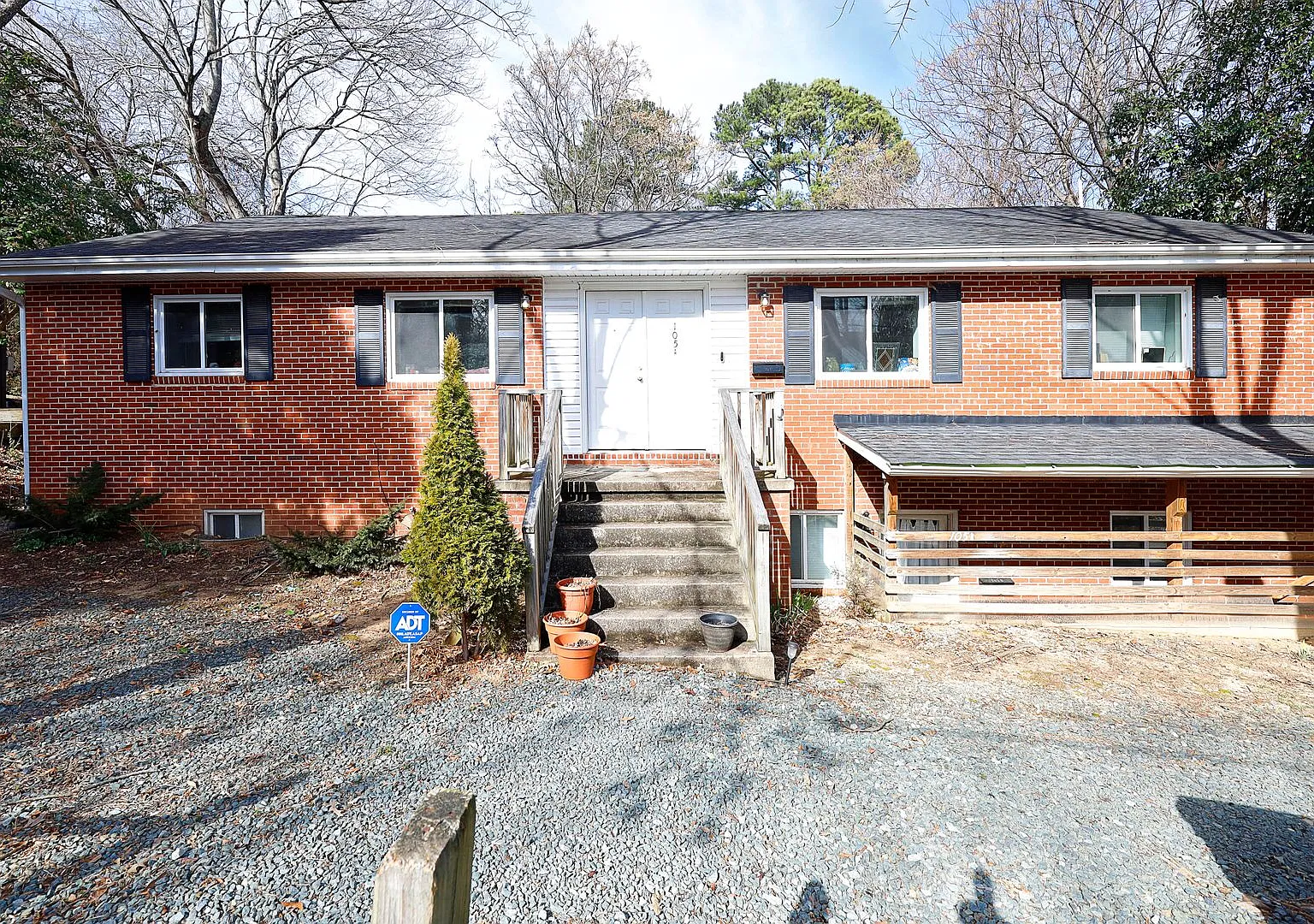 Nice home in Chapel Hill! — Photo 1