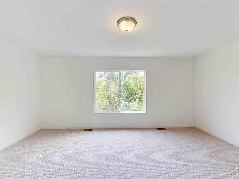 2741 Bristol Ridge Dr — Photo 11
