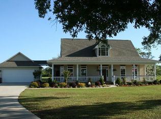 5013 Remington Rd, Moss Point, MS 39562