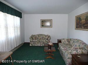 1st image of 108 Wren Dr