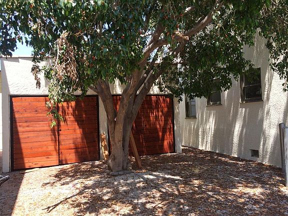 3rd image of 1328 Kellam Ave #1/2