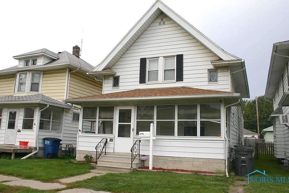 1st image of 942 Forsythe St