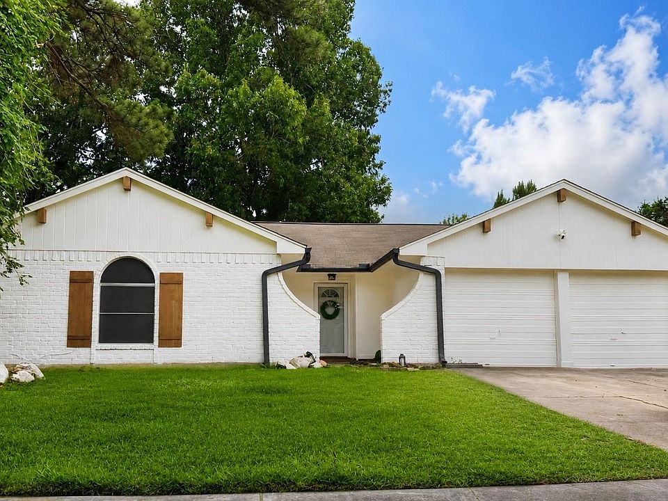 1st image of 6306 Brookgate Dr